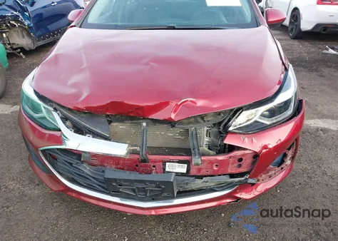 2019 Chevrolet Cruze Lt from USA, damaged, VIN 1G1BE5SM4K7104999